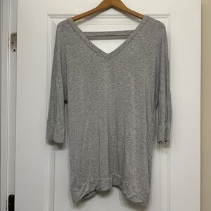 Market & Spruce Grey Cotton 3/4 Sleeve Cross back
